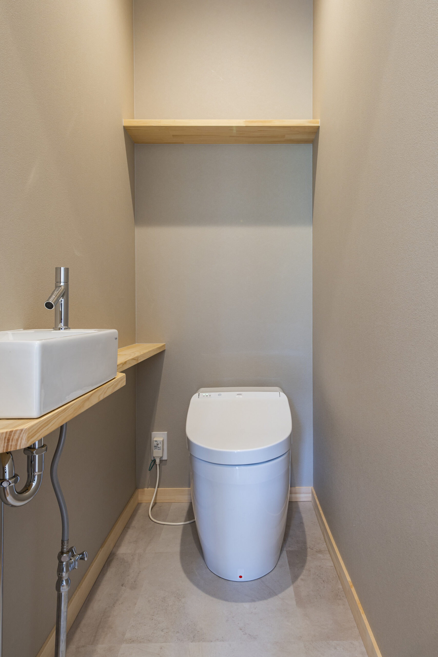 福岡県久留米市の注文住宅会社 BinO KURUME LOAFERのトイレ施工事例画像