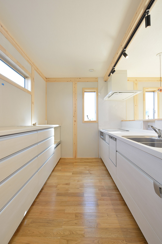 福岡県久留米市の注文住宅会社 BinO KURUME COVACOのキッチン施工事例画像