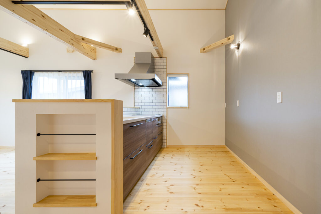 福岡県久留米市の注文住宅会社 BinO KURUME MONICAのキッチン施工事例画像